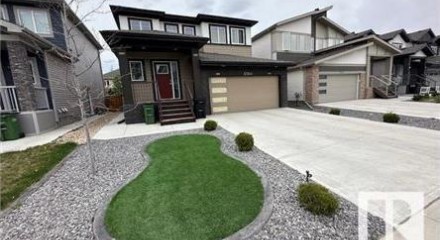 Residential - Single Family Home - Edmonton, Canada - Canada