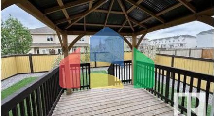 Residential - Single Family Home - Edmonton, Canada - Canada