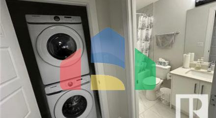 Residential - Single Family Home - Edmonton, Canada - Canada