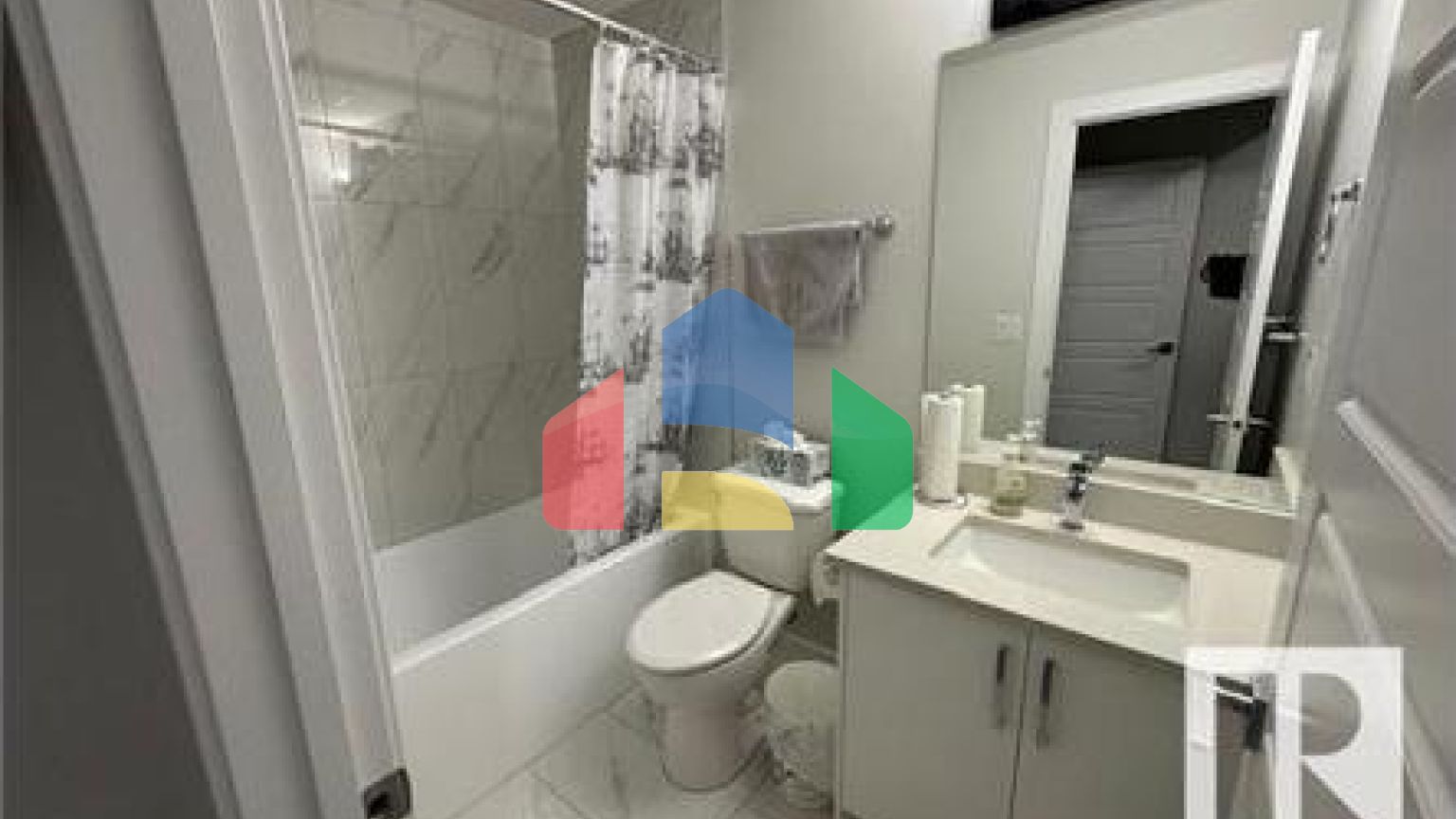 Residential - Single Family Home - Edmonton, Canada - Canada