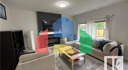 Residential - Single Family Home - Edmonton, Canada - Canada