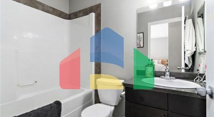 Residential - Single Family Home - Edmonton, Canada - Canada