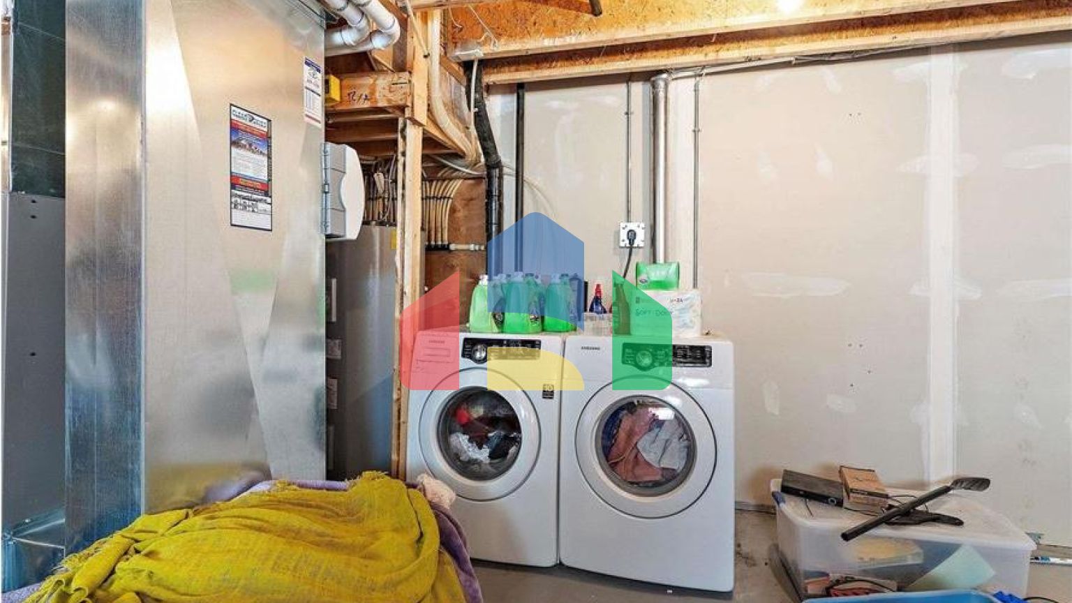 Residential - Single Family Home - Edmonton, Canada - Canada