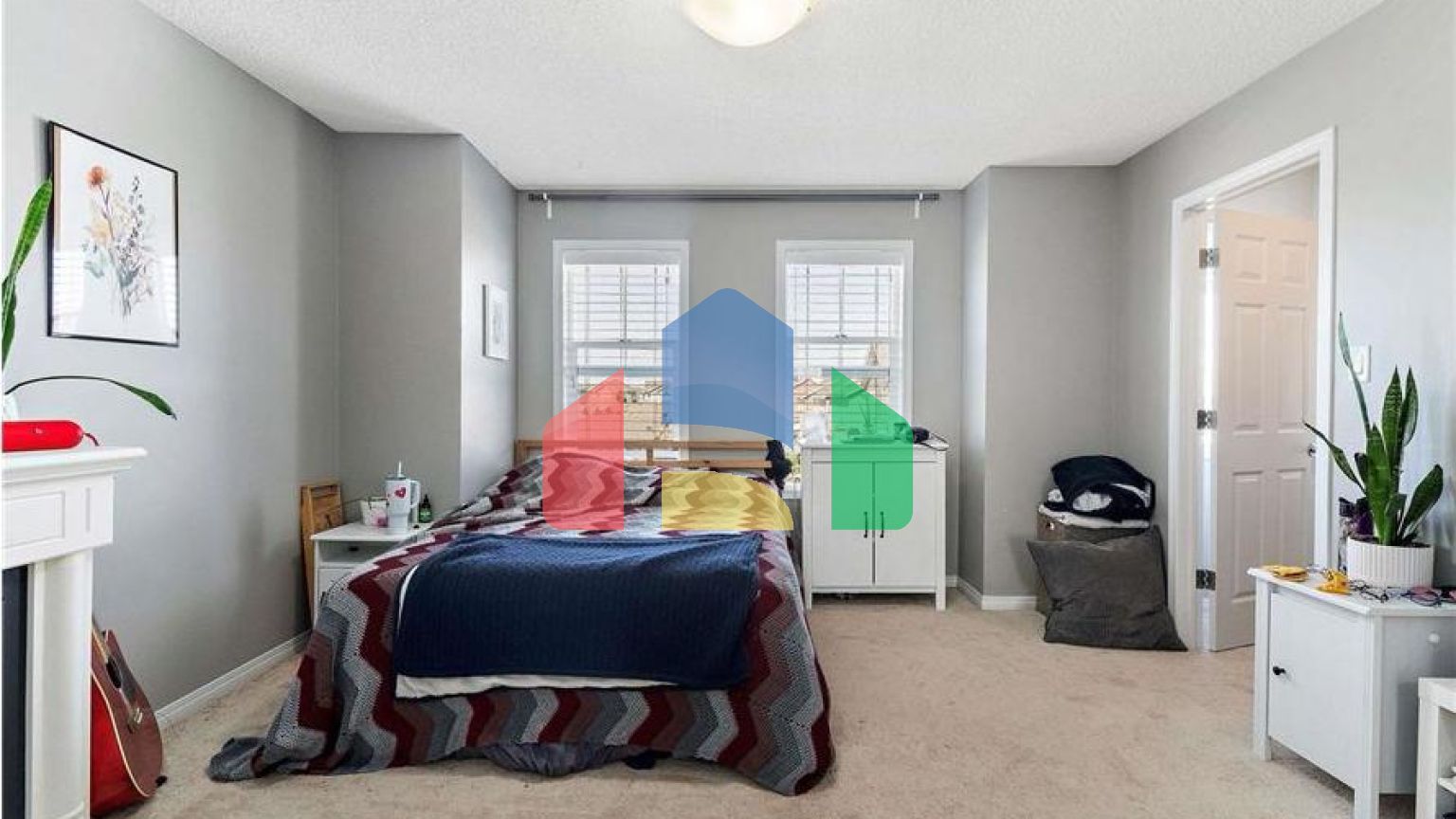 Residential - Single Family Home - Edmonton, Canada - Canada