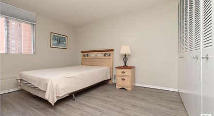 Residential - Condo/Apartment - Edmonton, Canada - Canada