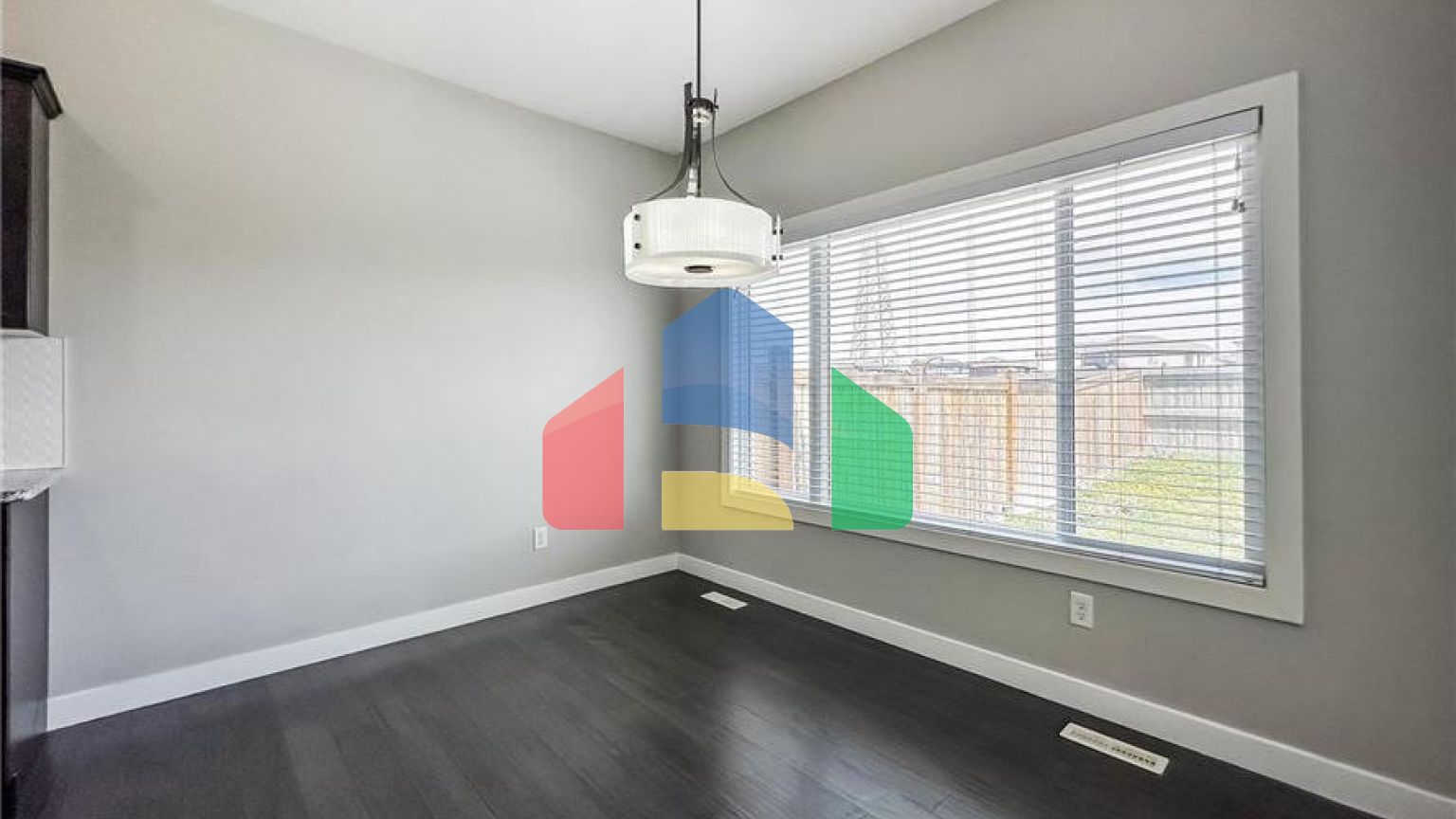 Residential - Single Family Home - Edmonton, Canada - Canada