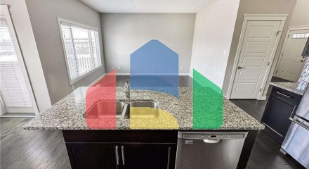 Residential - Single Family Home - Edmonton, Canada - Canada