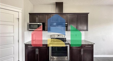 Residential - Single Family Home - Edmonton, Canada - Canada