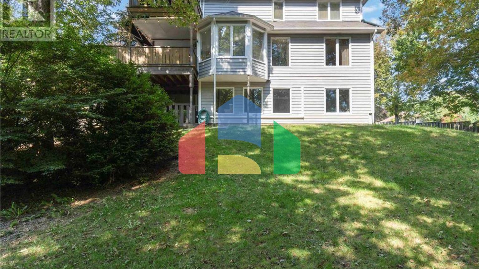 Residential - Single Family Home - Falmouth, Canada - Canada