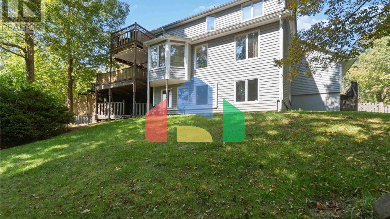 Residential - Single Family Home - Falmouth, Canada - Canada