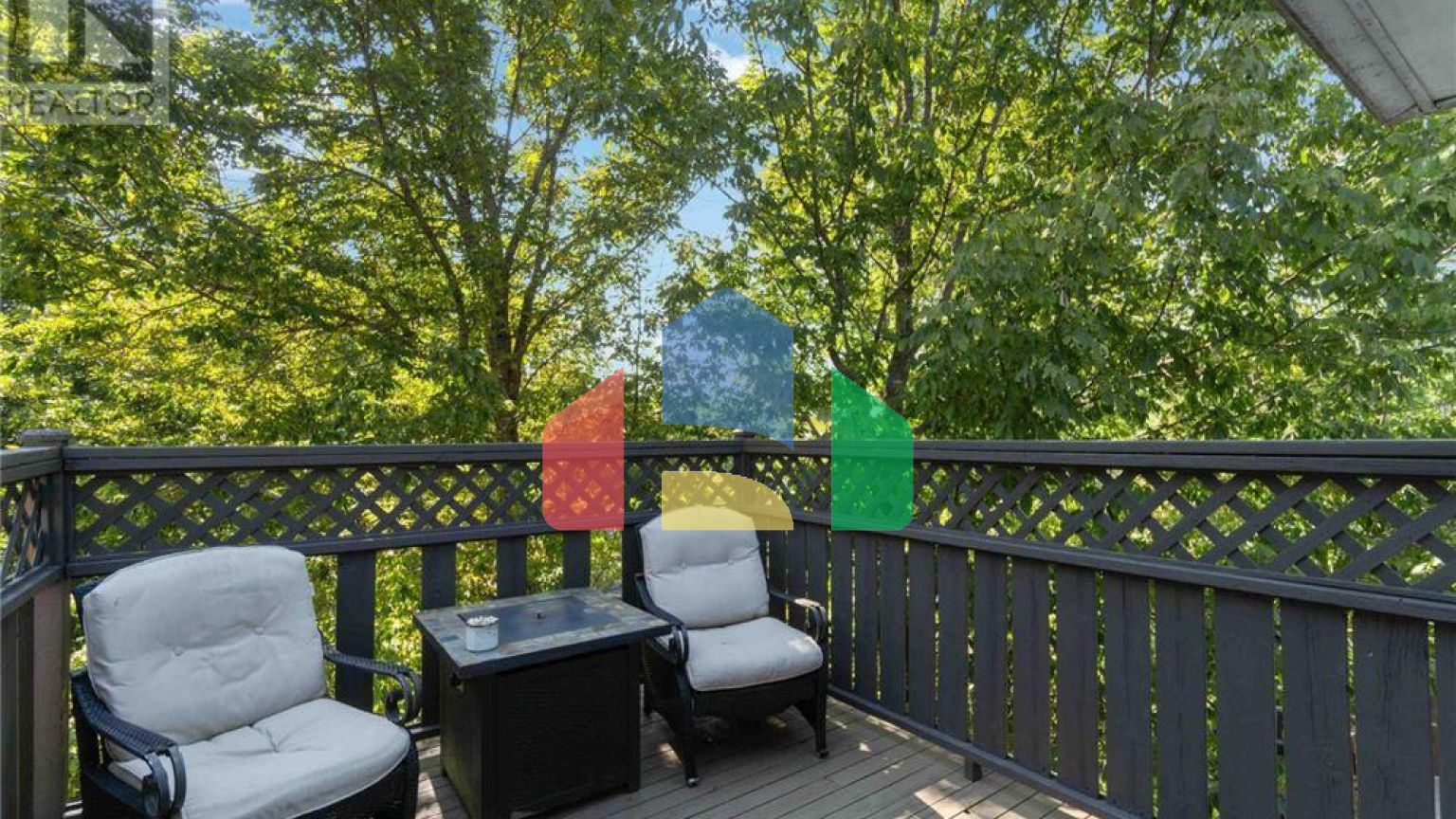 Residential - Single Family Home - Falmouth, Canada - Canada