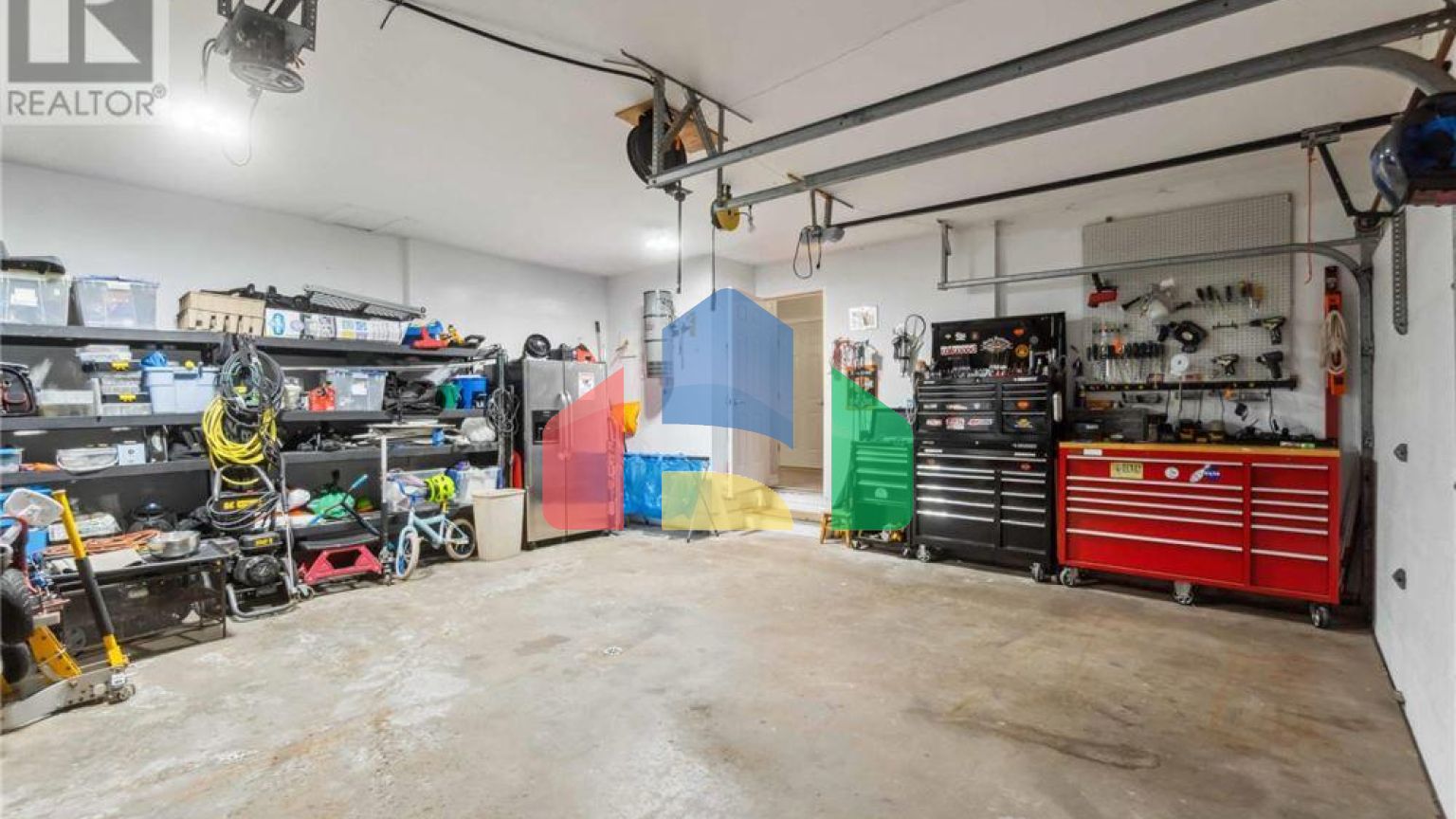 Residential - Single Family Home - Falmouth, Canada - Canada