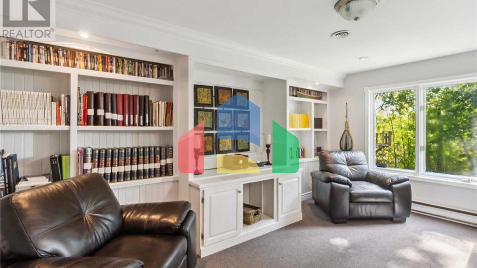 Residential - Single Family Home - Falmouth, Canada - Canada