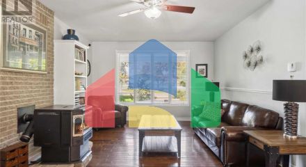 Residential - Single Family Home - Falmouth, Canada - Canada