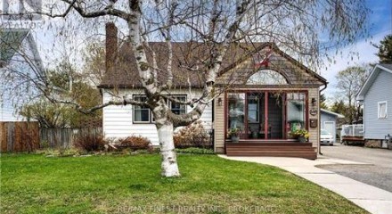 Residential - Single Family Home - Gananoque, Canada - Canada