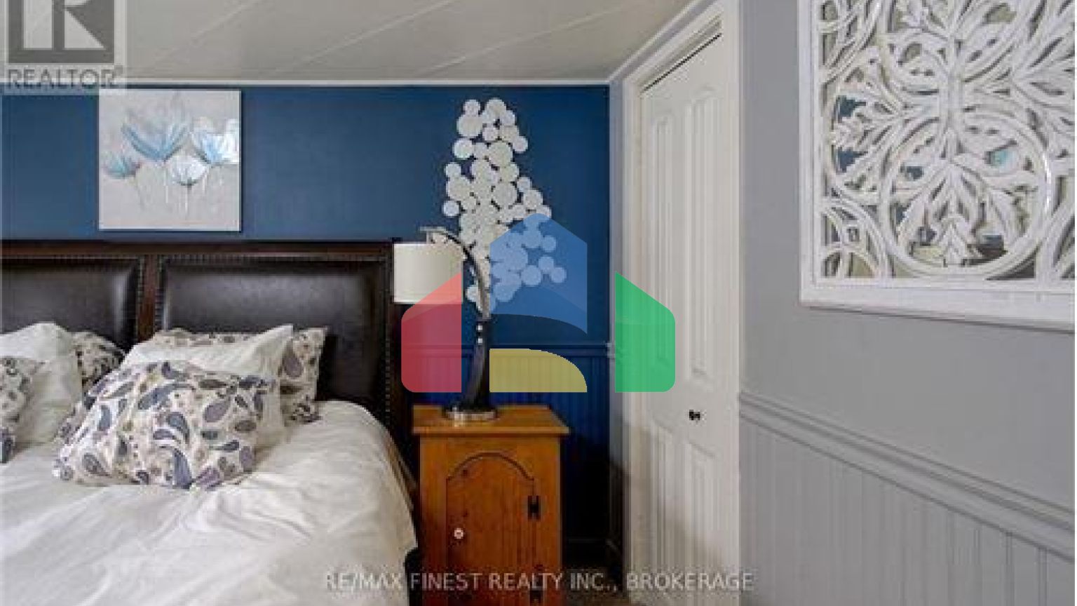 Residential - Single Family Home - Gananoque, Canada - Canada