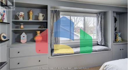 Residential - Single Family Home - Gananoque, Canada - Canada