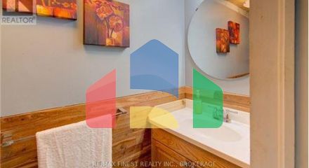 Residential - Single Family Home - Gananoque, Canada - Canada