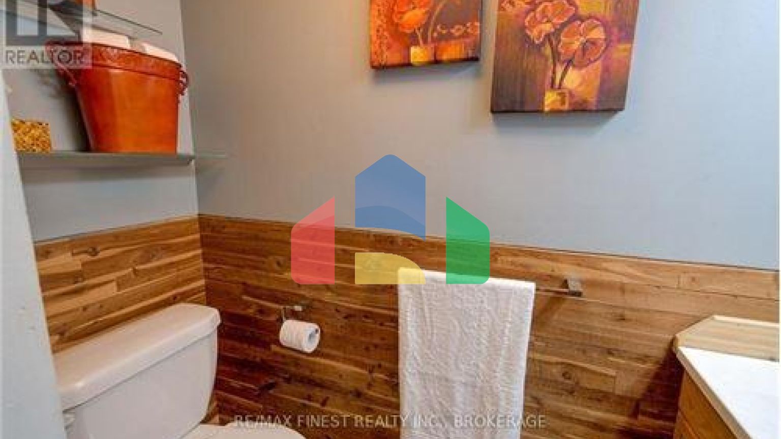 Residential - Single Family Home - Gananoque, Canada - Canada