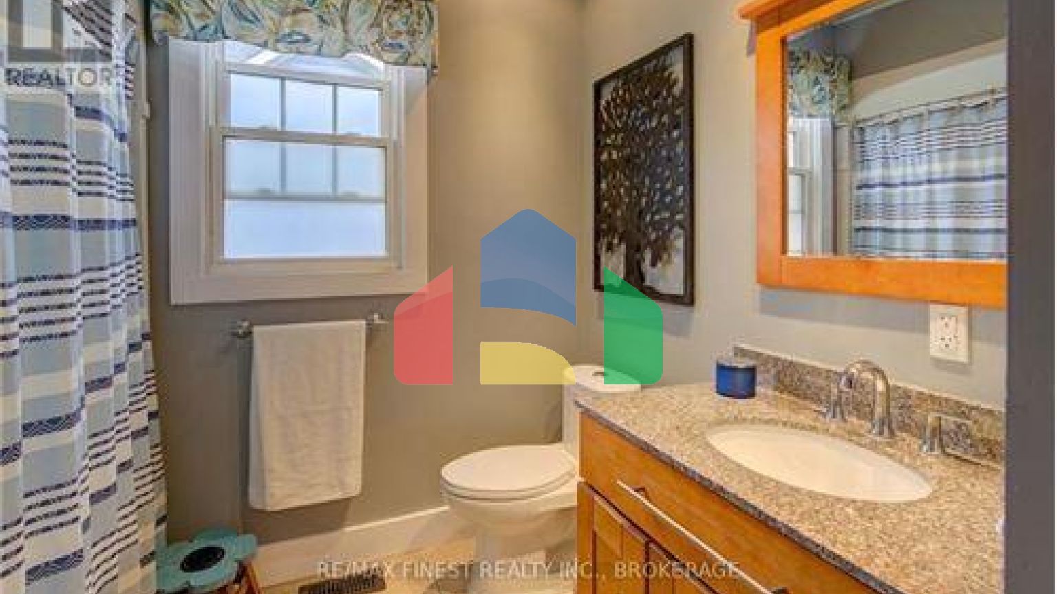 Residential - Single Family Home - Gananoque, Canada - Canada