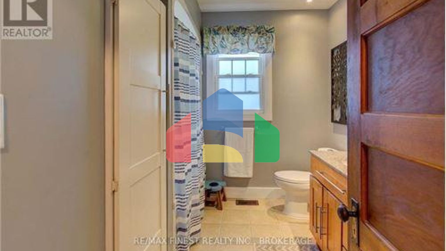 Residential - Single Family Home - Gananoque, Canada - Canada