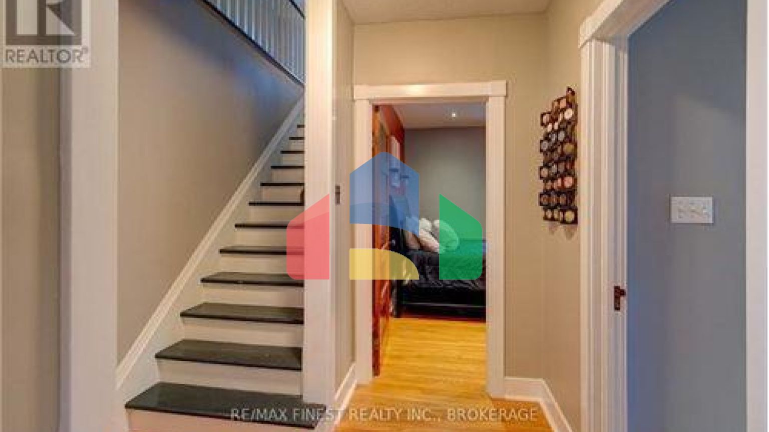 Residential - Single Family Home - Gananoque, Canada - Canada