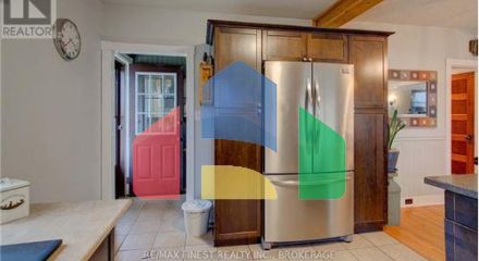 Residential - Single Family Home - Gananoque, Canada - Canada