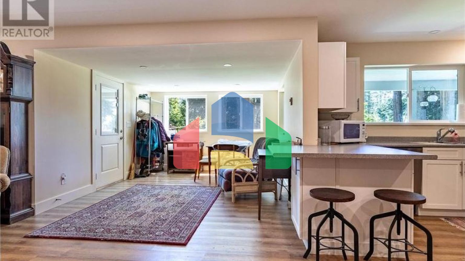 Residential - Single Family Home - Gibsons, Canada - Canada