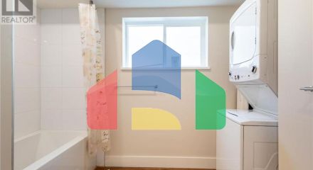 Residential - Single Family Home - Gibsons, Canada - Canada Residential - Single Family Home - Gibsons, Canada - Canada