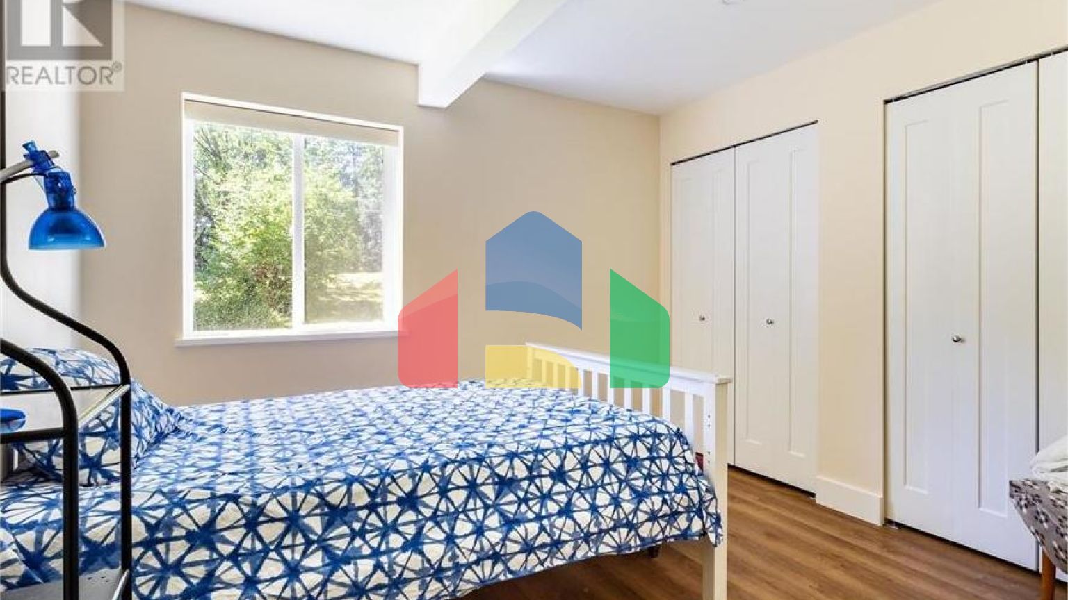 Residential - Single Family Home - Gibsons, Canada - Canada