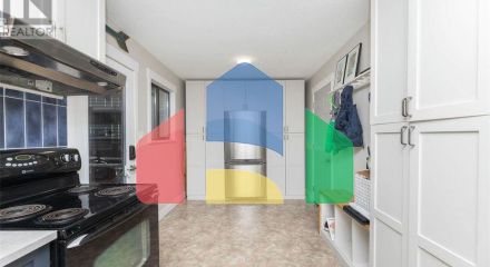 Residential - Single Family Home - Gibsons, Canada - Canada