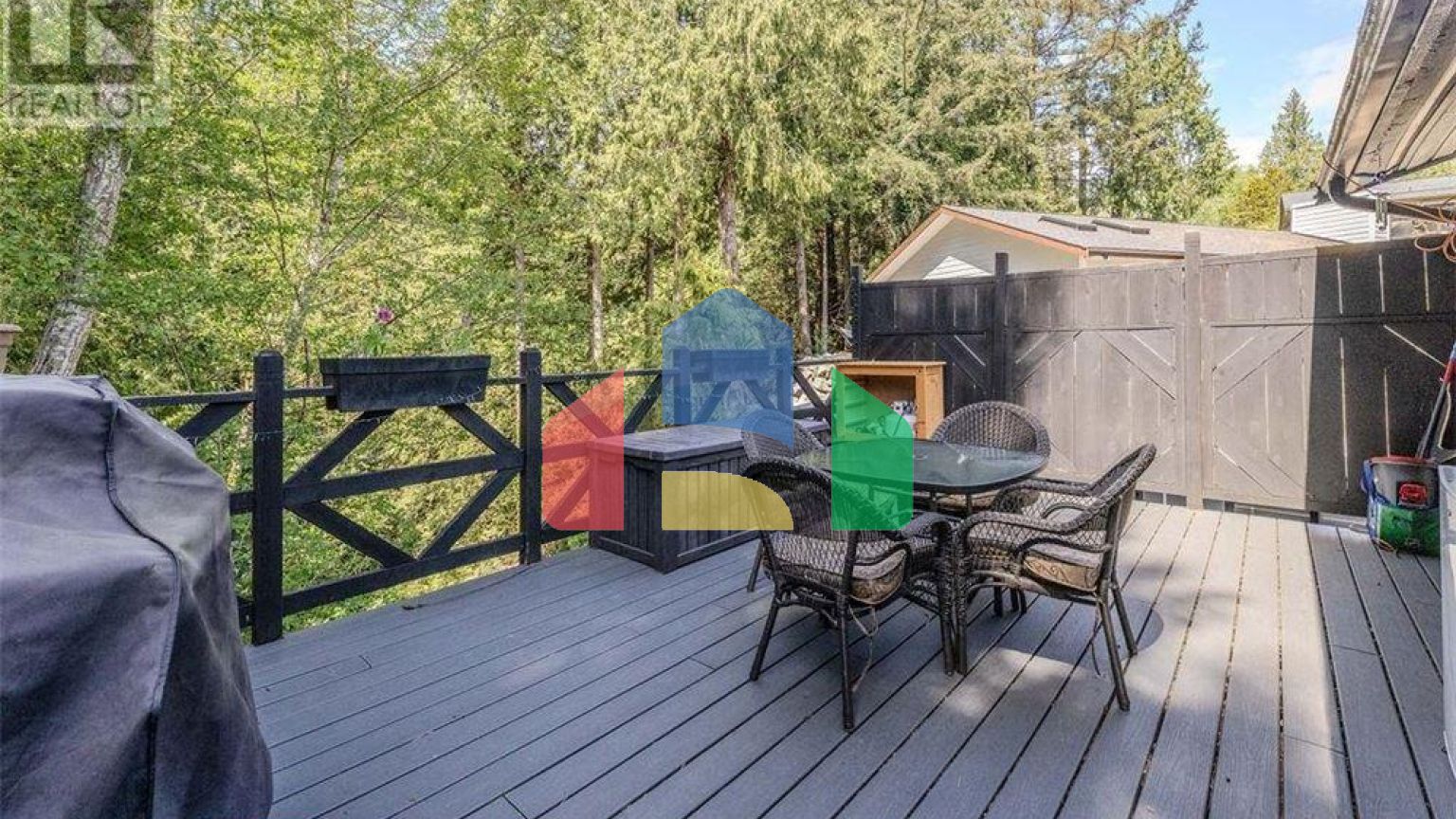 Residential - Single Family Home - Gibsons, Canada - Canada