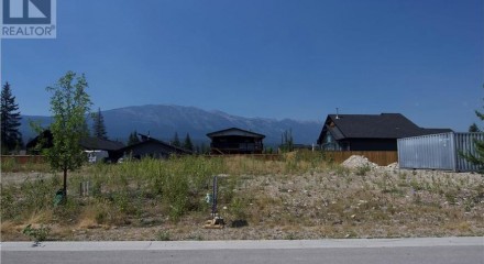 Residential - Vacant Land - Golden, Canada - Canada