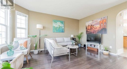 Residential - Single Family Home - Grande Prairie, Canada - Canada