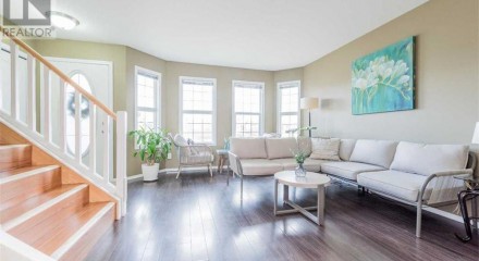 Residential - Single Family Home - Grande Prairie, Canada - Canada