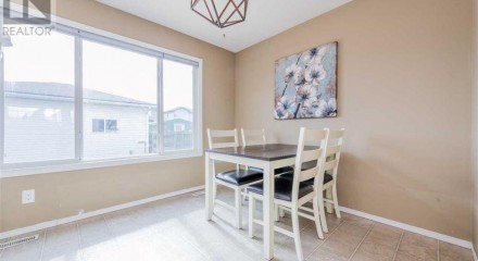 Residential - Single Family Home - Grande Prairie, Canada - Canada