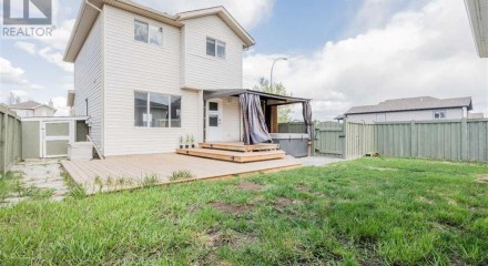Residential - Single Family Home - Grande Prairie, Canada - Canada