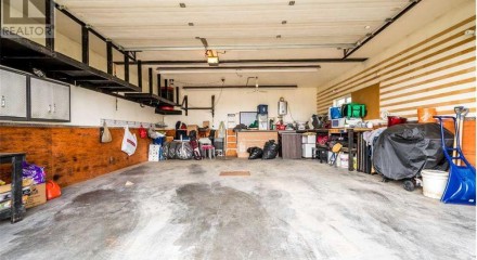 Residential - Single Family Home - Grande Prairie, Canada - Canada