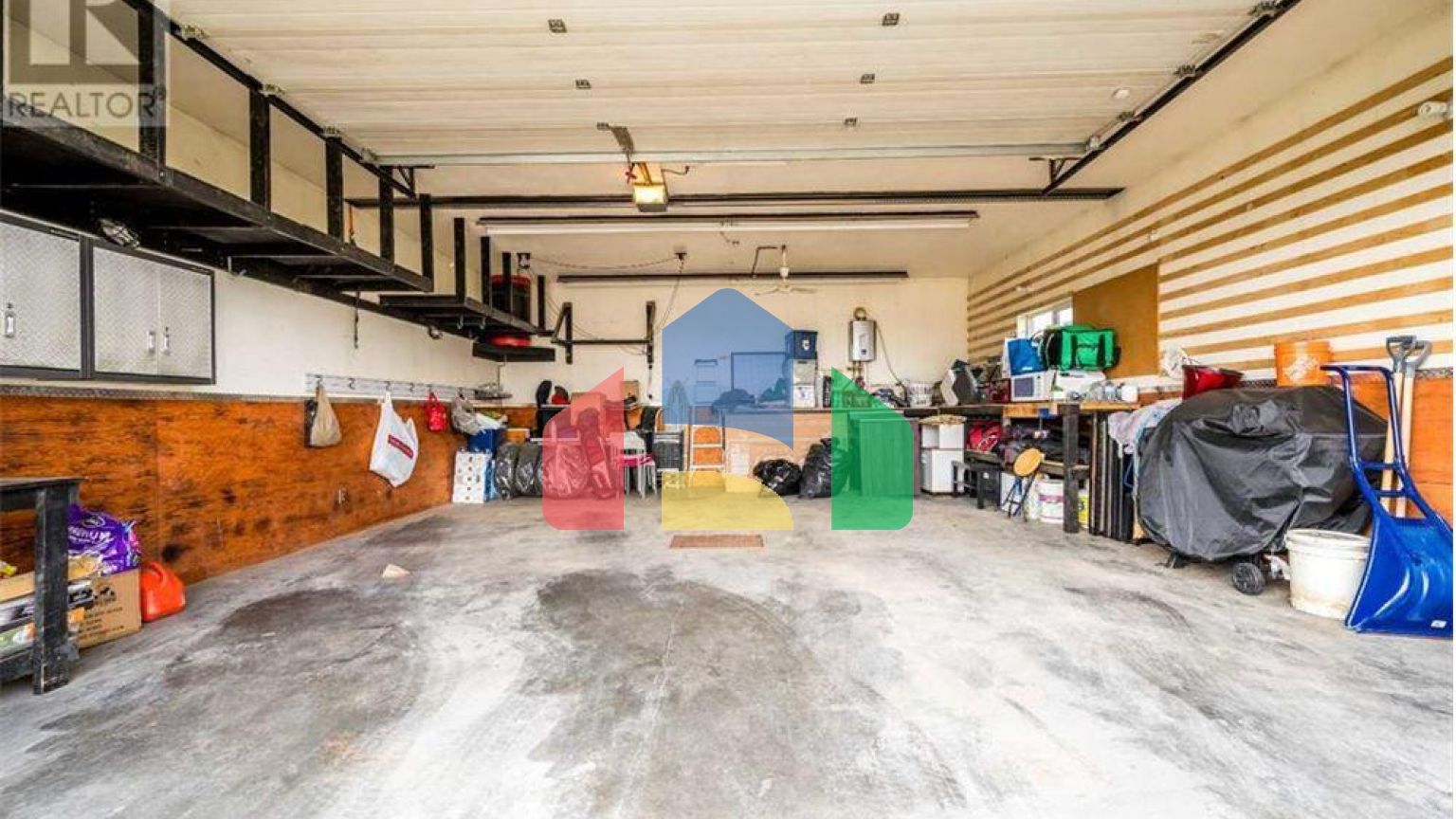 Residential - Single Family Home - Grande Prairie, Canada - Canada