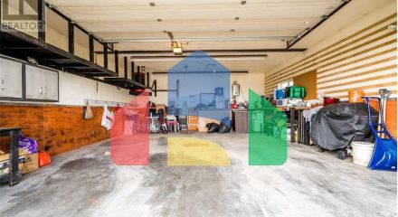 Residential - Single Family Home - Grande Prairie, Canada - Canada