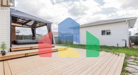 Residential - Single Family Home - Grande Prairie, Canada - Canada