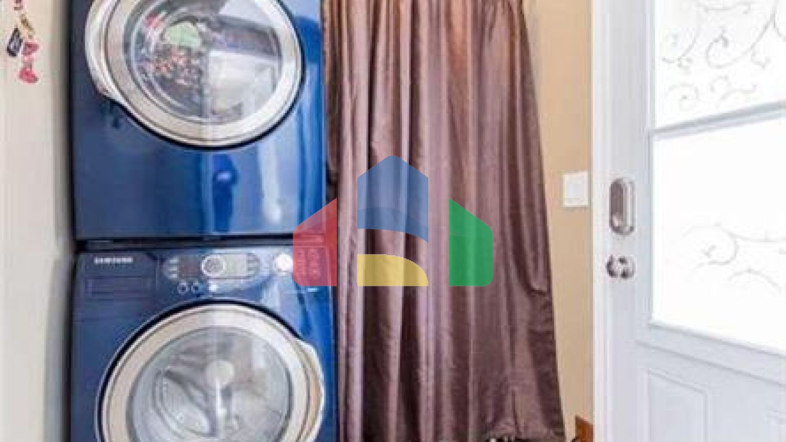 Residential - Single Family Home - Grande Prairie, Canada - Canada