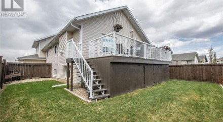 Residential - Single Family Home - Grande Prairie, Canada - Canada