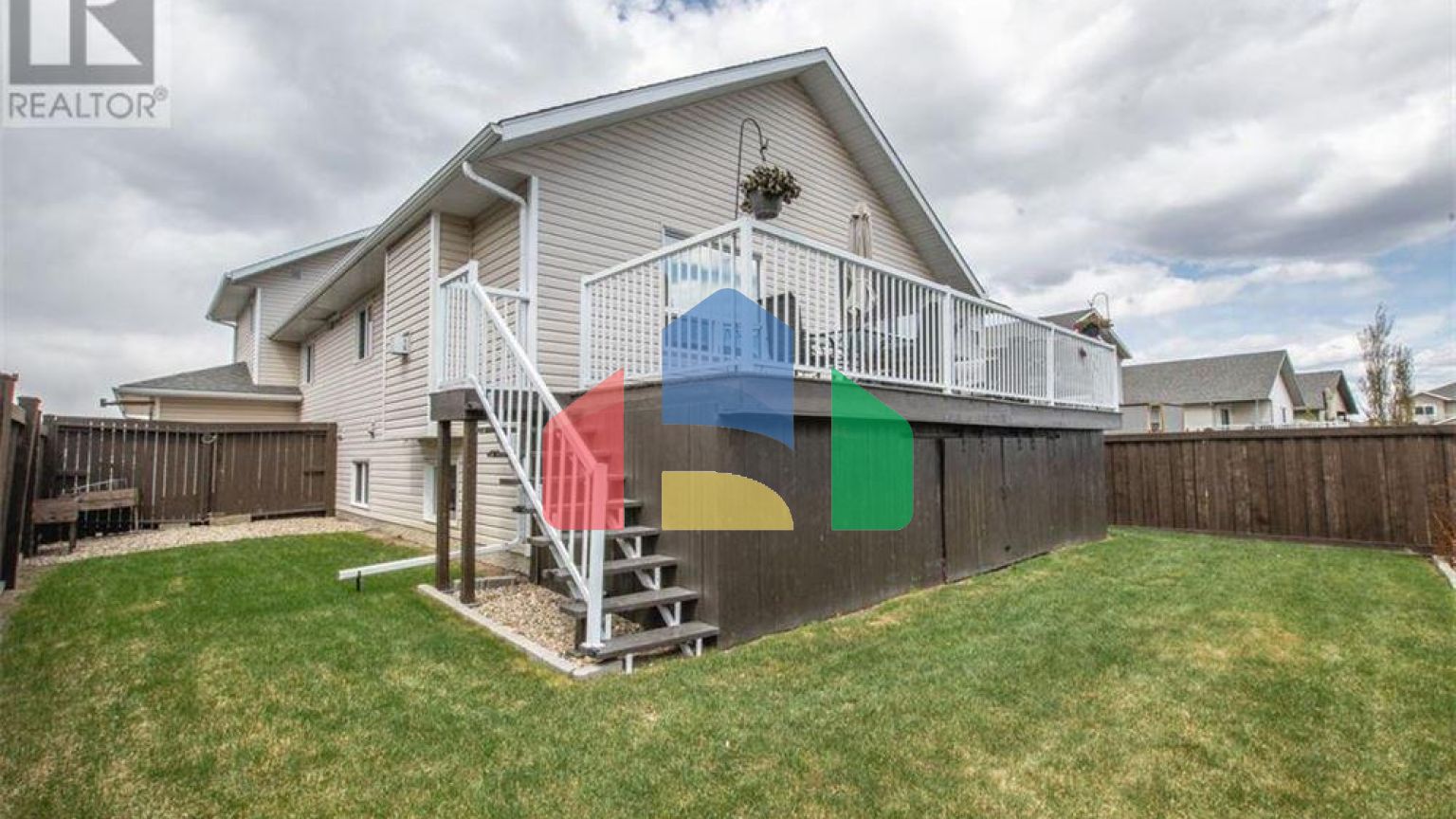 Residential - Single Family Home - Grande Prairie, Canada - Canada