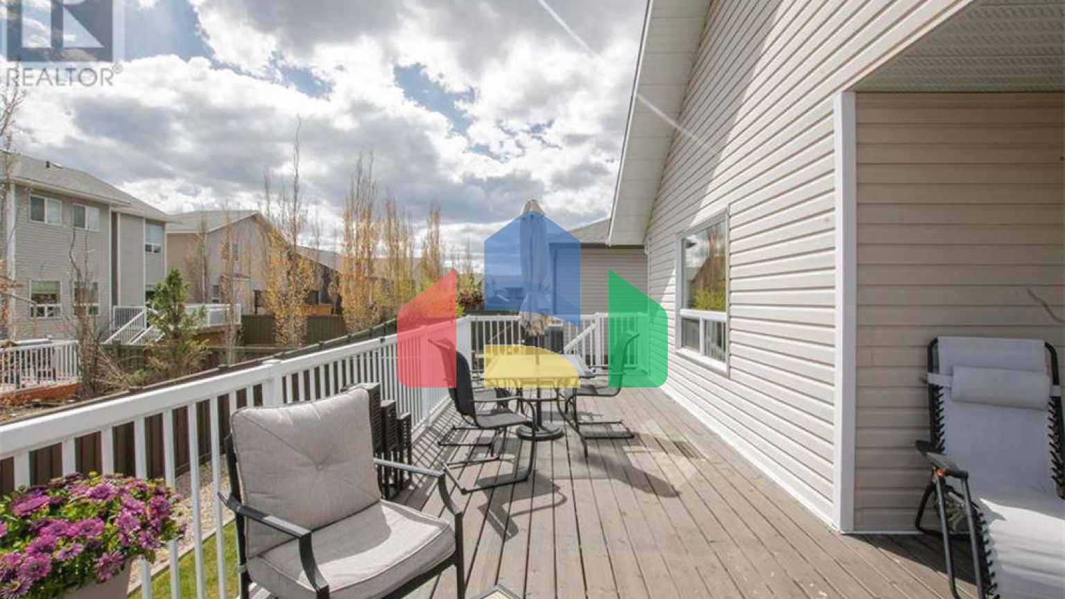 Residential - Single Family Home - Grande Prairie, Canada - Canada