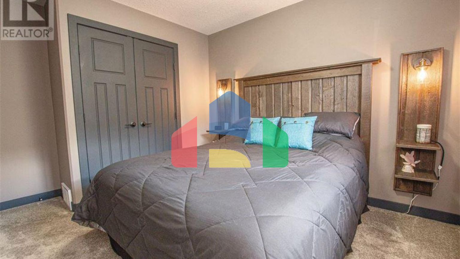 Residential - Single Family Home - Grande Prairie, Canada - Canada