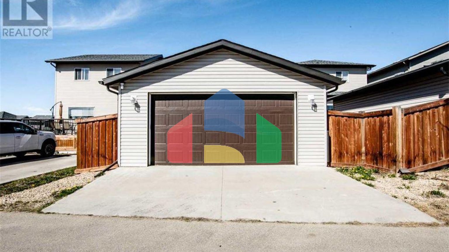 Residential - Single Family Home - Grande Prairie, Canada - Canada