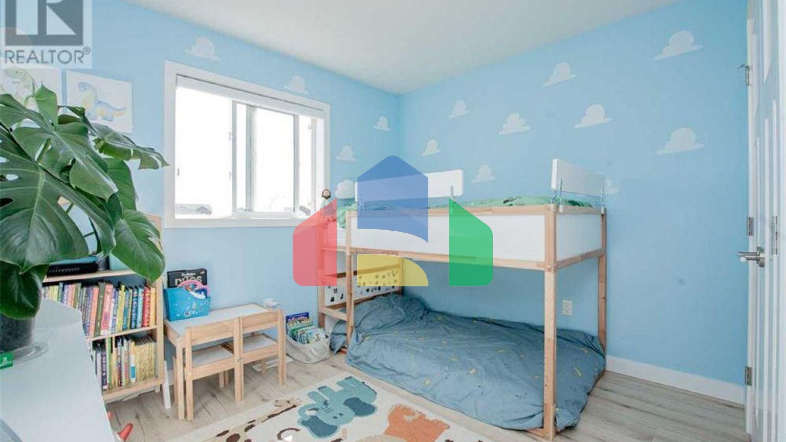 Residential - Single Family Home - Grande Prairie, Canada - Canada