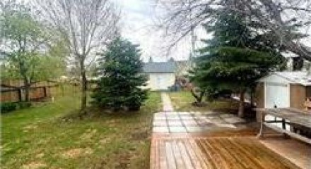 Residential - Single Family Home - Grande Prairie, Canada - Canada