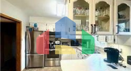 Residential - Single Family Home - Grande Prairie, Canada - Canada